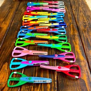 Provo Craft Set of 22 Decorative Cut Scissors for Scrapbooking and More!